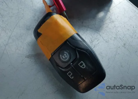 2015 Ford Mustang Ecoboost z USA, uszkodzony, nr VIN 1FA6P8TH1F5347098